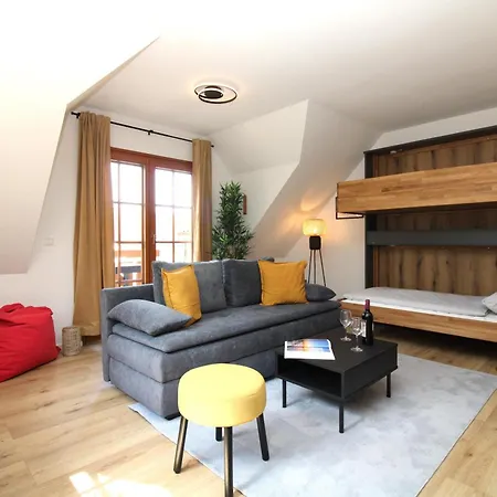 Appartementhaus Seewind 4 *